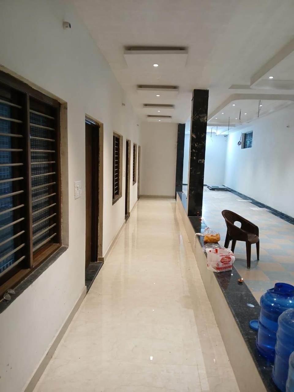 Hotel Jaipur In, Jatipura Parikrama Marg Near Mukharvind Temple Govardhan Dış mekan fotoğraf
