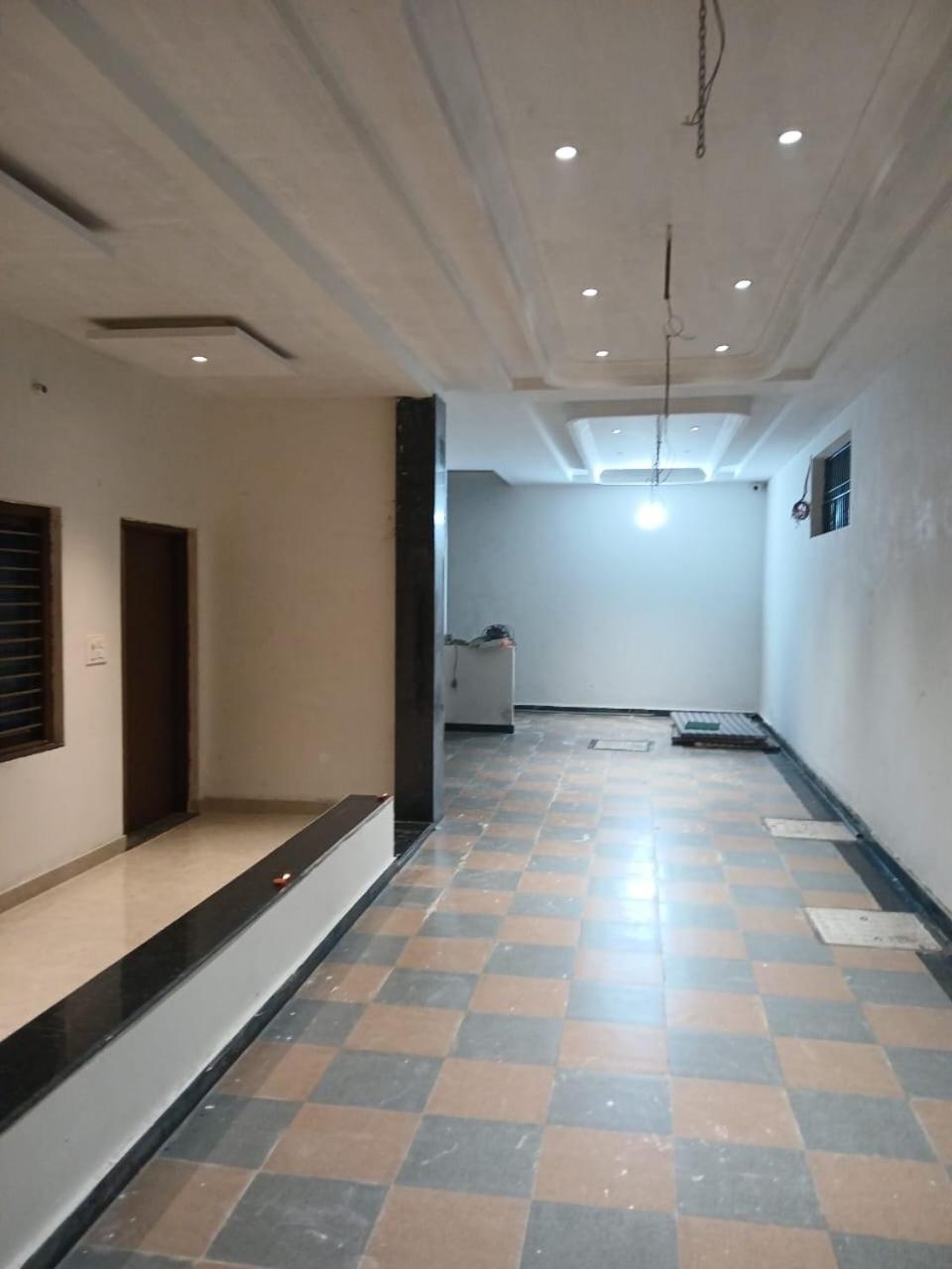 Hotel Jaipur In, Jatipura Parikrama Marg Near Mukharvind Temple Govardhan Dış mekan fotoğraf